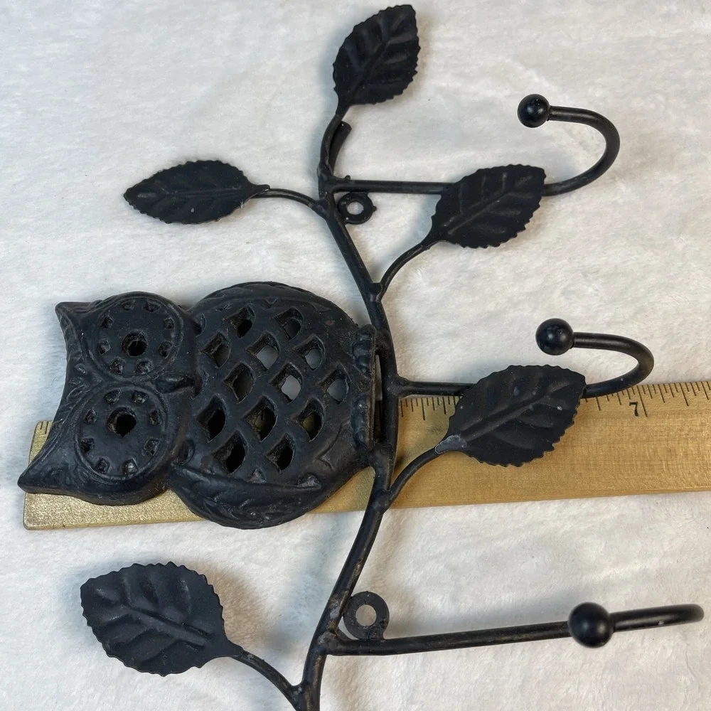 VTG Cast Iron Owl on Branch 3-Hook Wall Rack 9.5